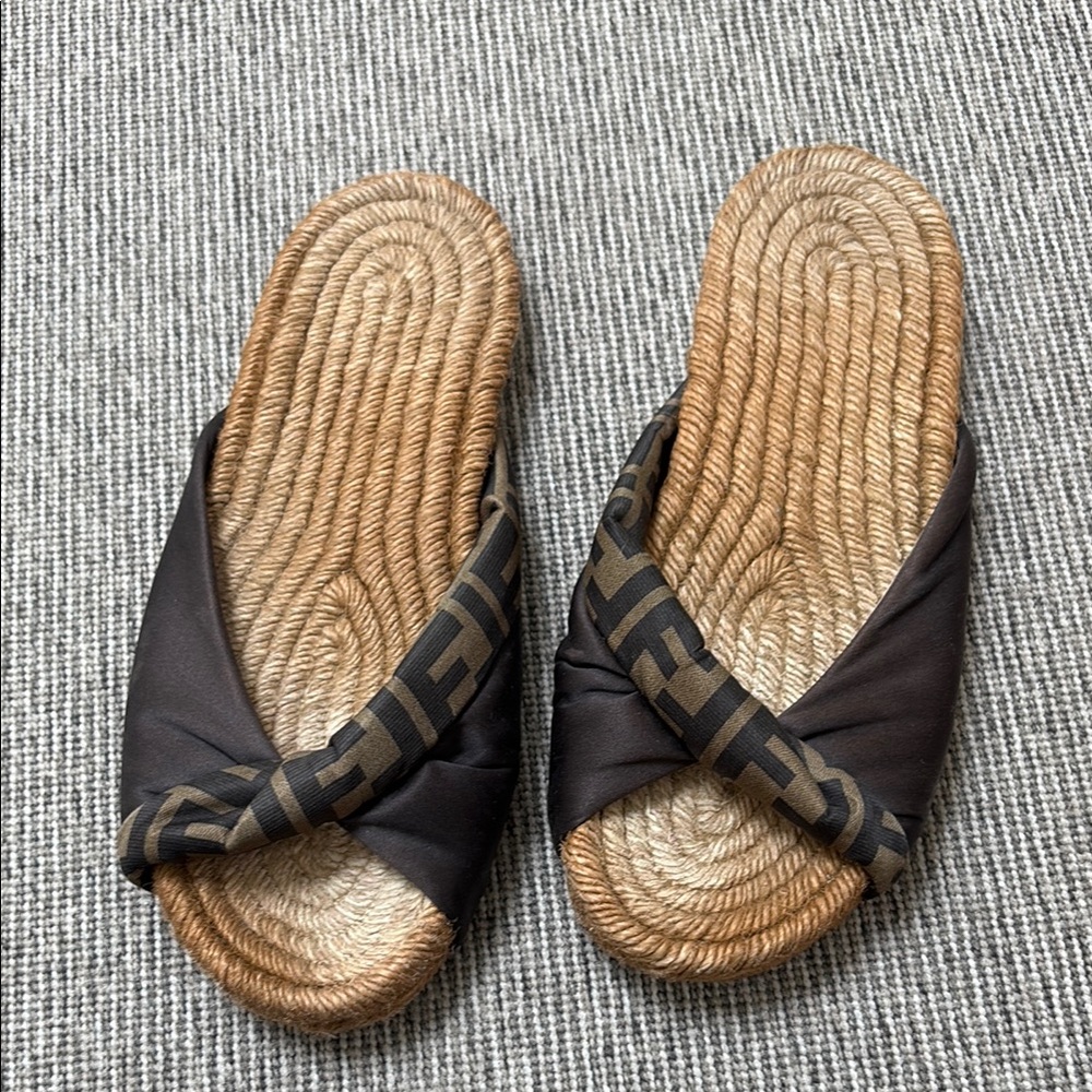 Fendi Brown Logo Crossband Rope Slide Sandals - Picture 5 of 8